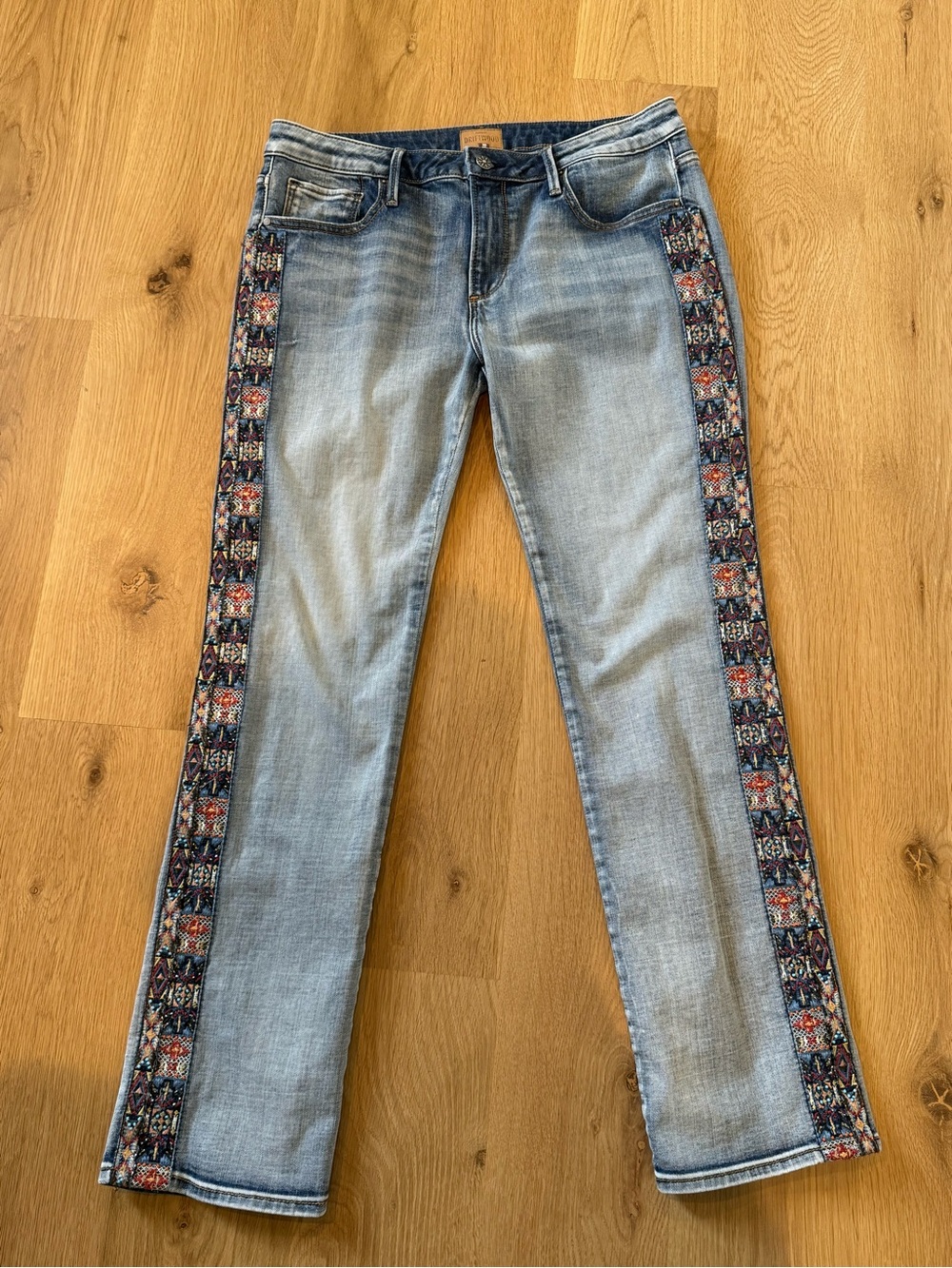 Driftwood Audrey Straight-Leg Jeans Embroidered and Beaded Boho Western Size 31